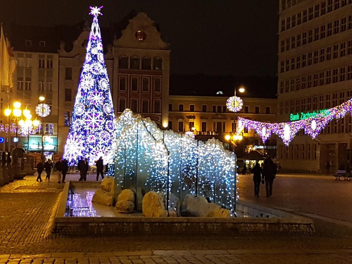 Rynek Apartment วรอตซวาฟ ภายนอก รูปภาพ
