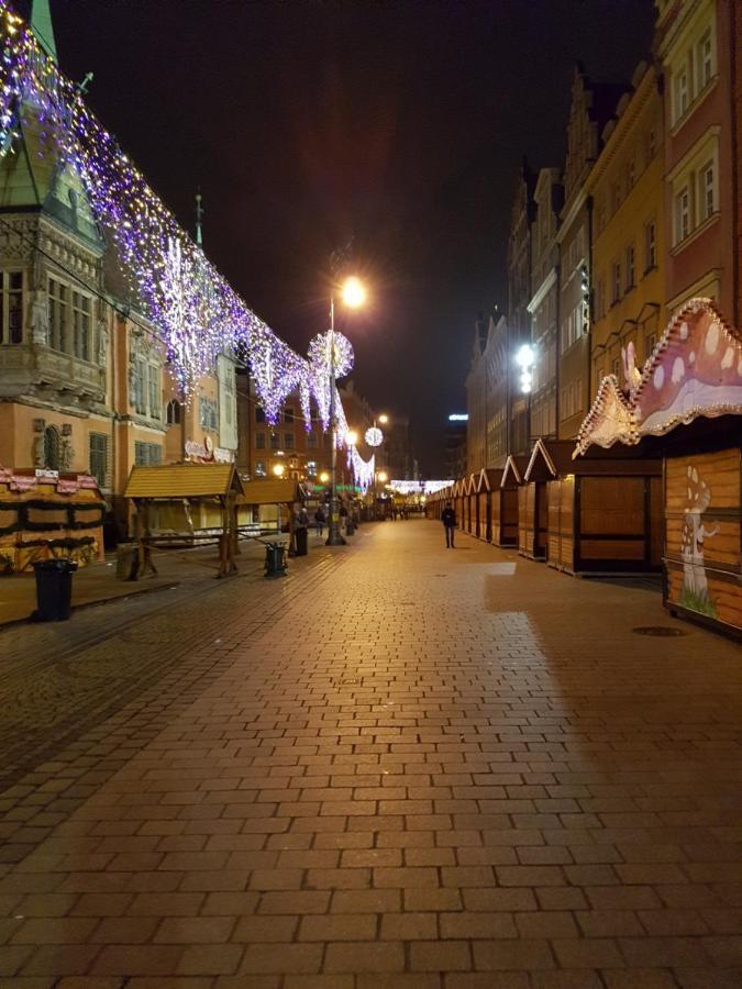Rynek Apartment วรอตซวาฟ ภายนอก รูปภาพ